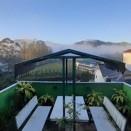 Greenview Holiday Inn 蒙纳 外观 照片