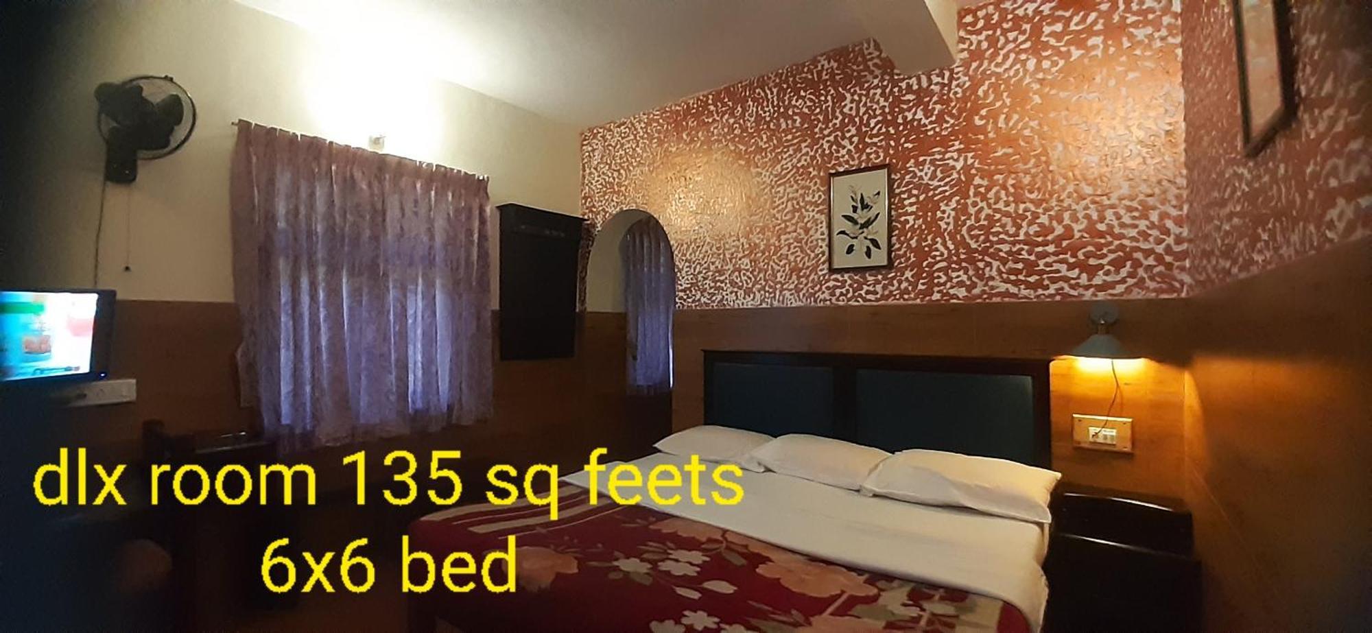 Greenview Holiday Inn 蒙纳 外观 照片
