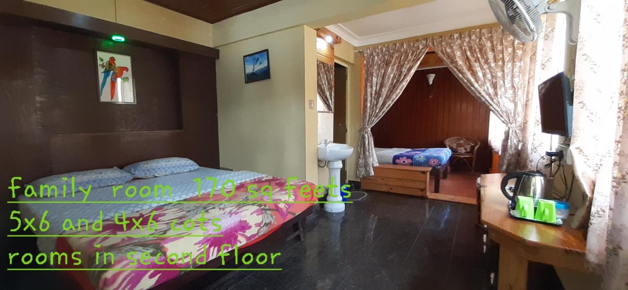 Greenview Holiday Inn 蒙纳 外观 照片
