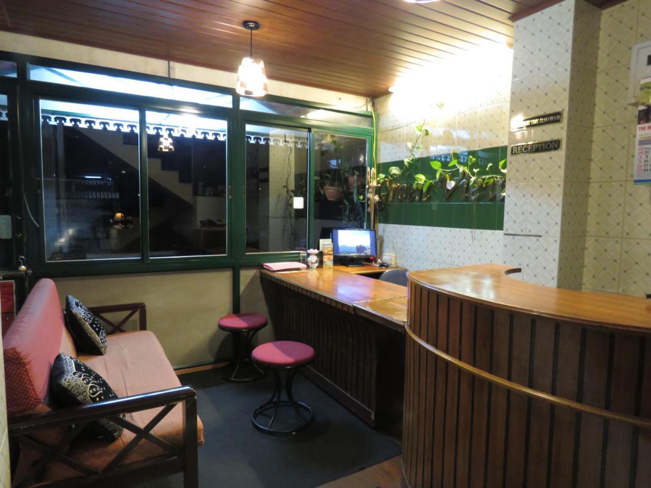Greenview Holiday Inn 蒙纳 外观 照片